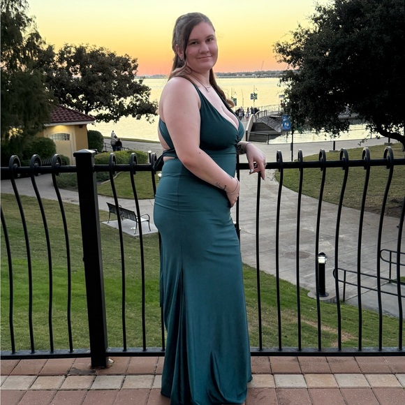 nicholehaley881